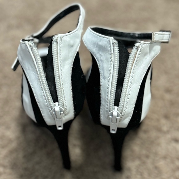 Lilliana black white peek toe 6 inch heels - Picture 5 of 7